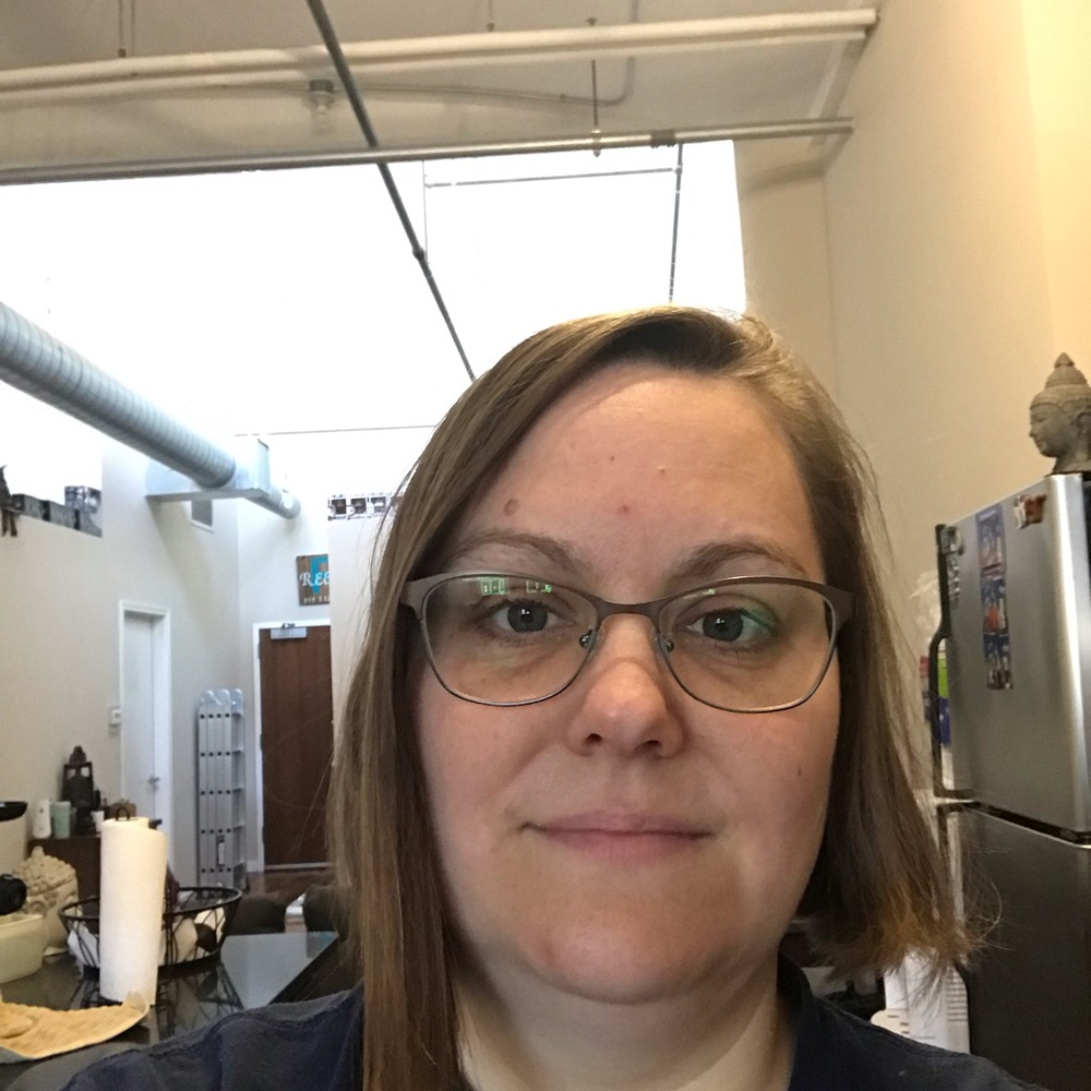 Meet your Posher, Nicole